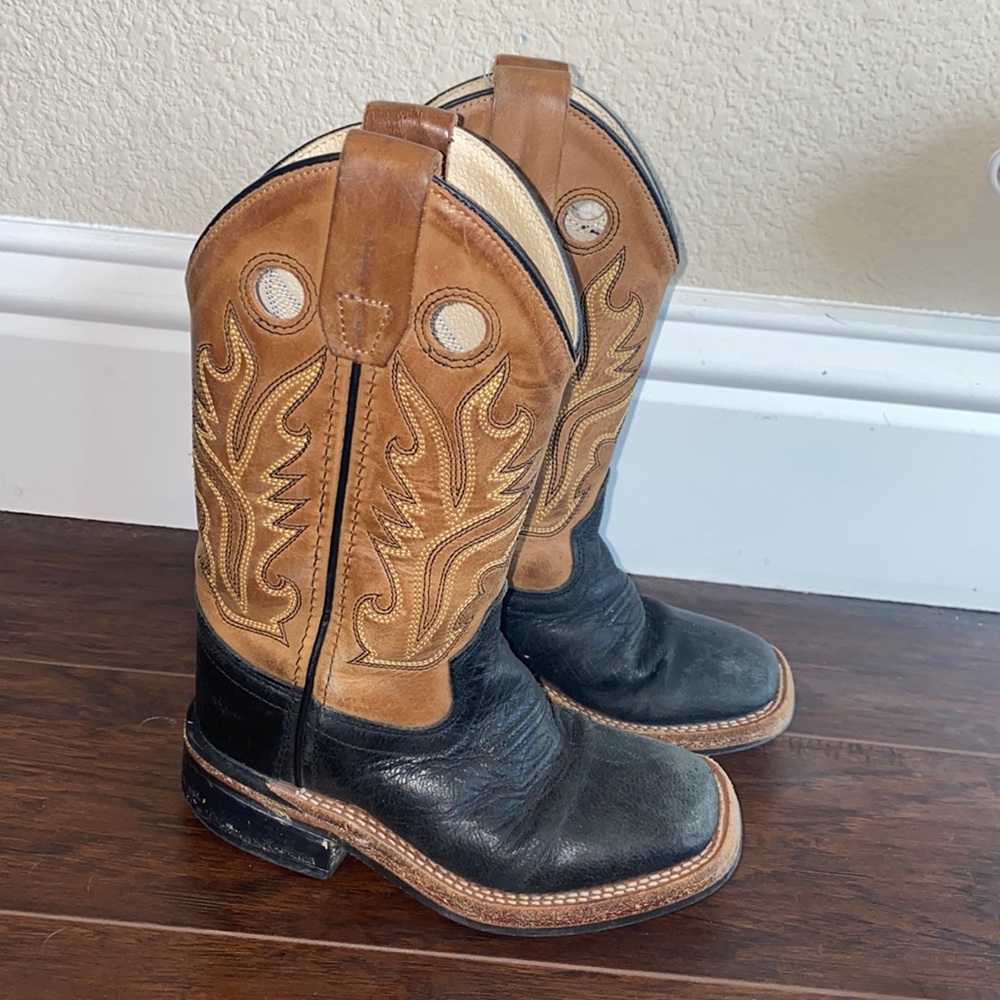 Black Old West Cowboy Boots size 9